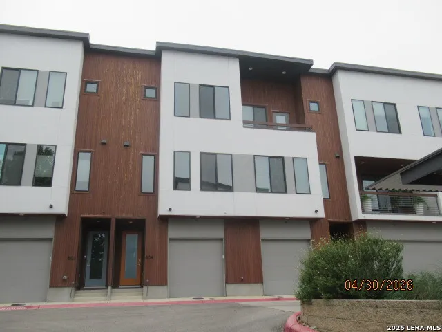 102 Tendick #UNIT 804 San Antonio, TX 78209