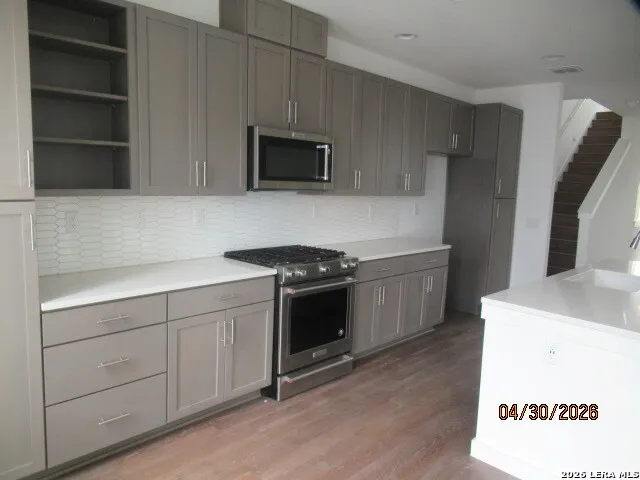 102 Tendick #UNIT 804 San Antonio, TX 78209