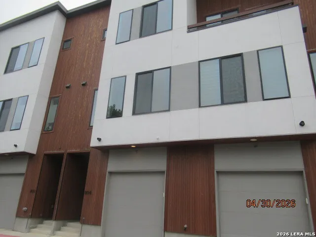 102 Tendick #UNIT 804 San Antonio, TX 78209