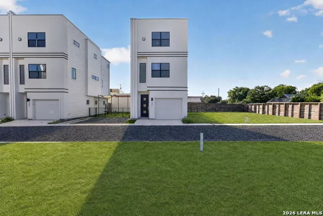 1735 W Gramercy Pl #201 San Antonio, TX 78201
