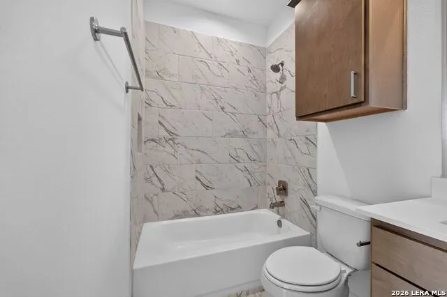 1735 W Gramercy Pl #201 San Antonio, TX 78201
