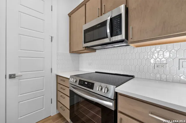 1735 W Gramercy Pl #302 San Antonio, TX 78201