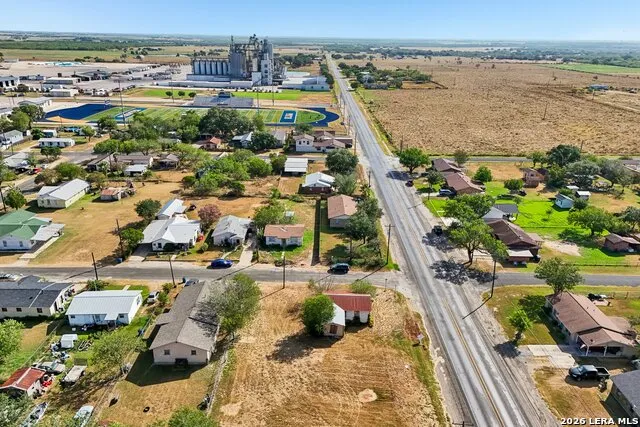 101 MCDANIEL ST Poth, TX 78147