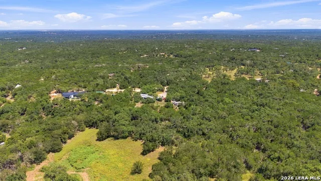 601 Lonesome Trl Driftwood, TX 78619