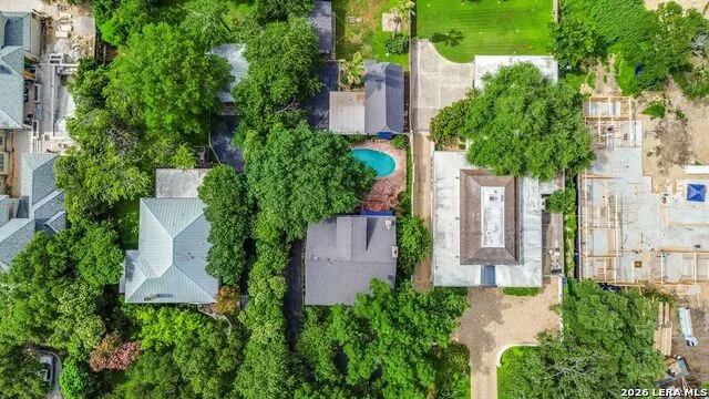 214 Terrell Rd Terrell Hills, TX 78209