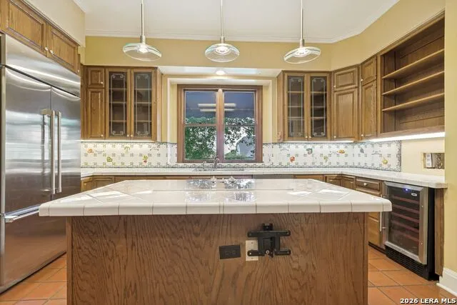 214 Terrell Rd Terrell Hills, TX 78209