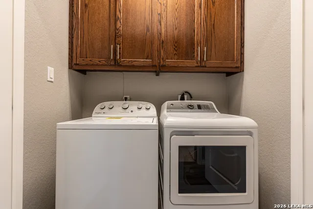 120 NAVARRO XING Seguin, TX 78155