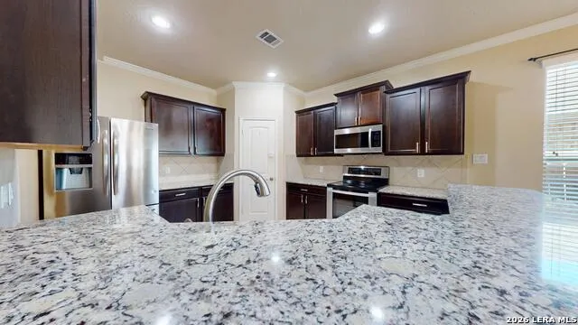 528 SADDLE BACK TRL Cibolo, TX 78108