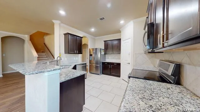 528 SADDLE BACK TRL Cibolo, TX 78108
