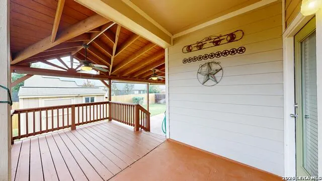 528 SADDLE BACK TRL Cibolo, TX 78108