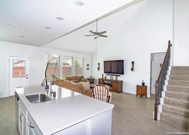 149 Mallorys Way Castroville, TX 78009