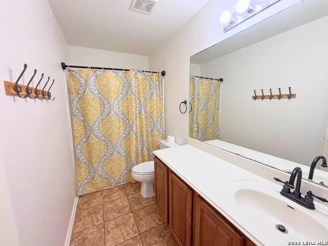13606 Welsford Live Oak, TX 78233