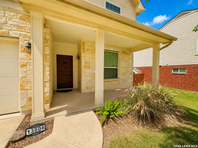 13606 Welsford Live Oak, TX 78233