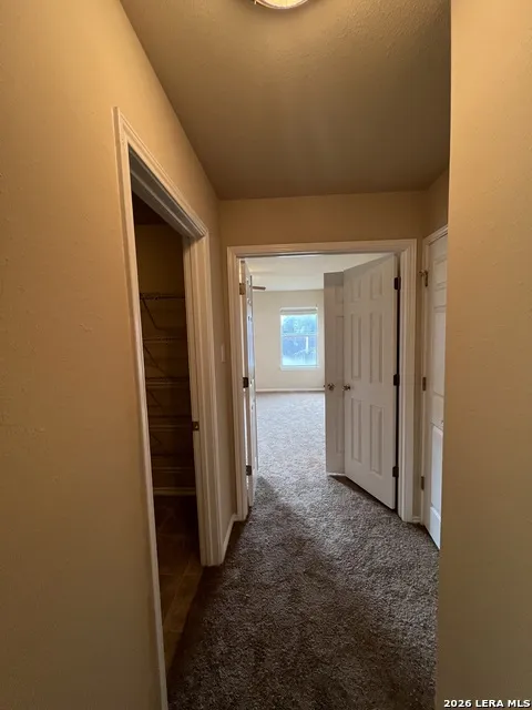8952 Scarlet Creek Universal City, TX 78148