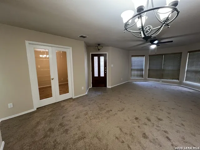 8952 Scarlet Creek Universal City, TX 78148