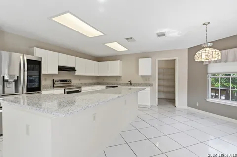 11214 Scarborough Ct
