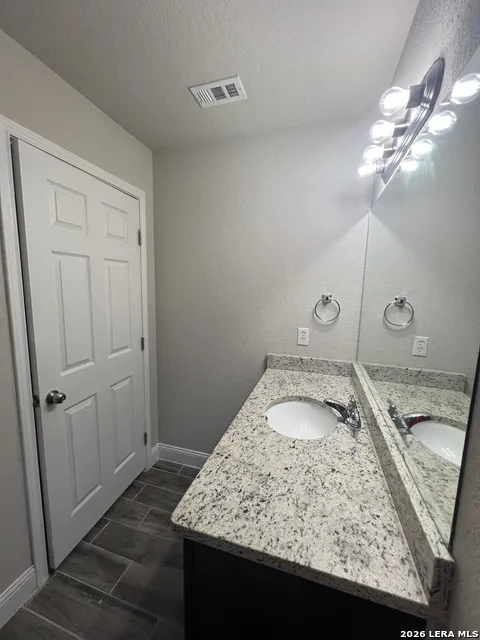 7417 Savannah Brooks Live Oak, TX 78233