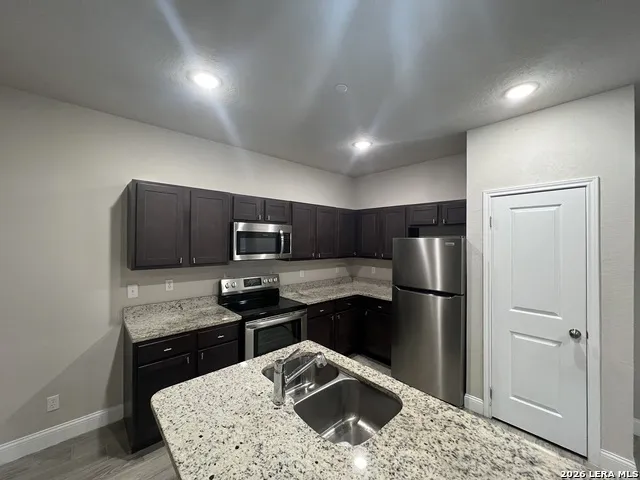 7417 Savannah Brooks Live Oak, TX 78233