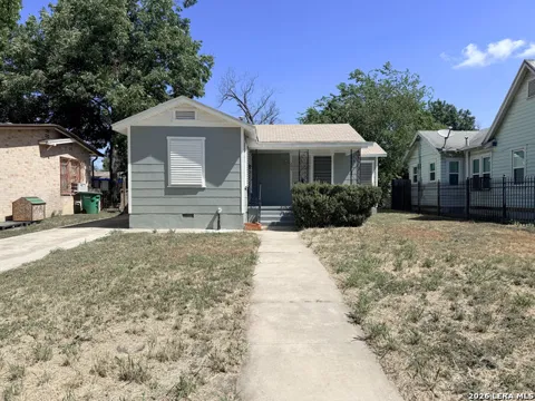 203 HOT WELLS BLVD