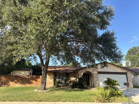 6850 MICKEY MANTLE DR