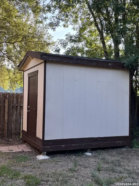 6850 MICKEY MANTLE DR San Antonio, TX 78240
