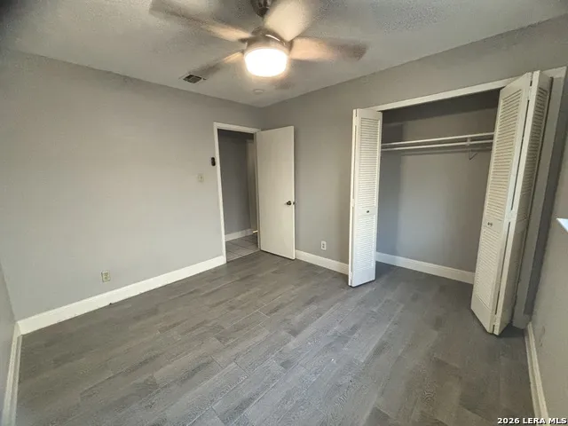 6850 MICKEY MANTLE DR San Antonio, TX 78240