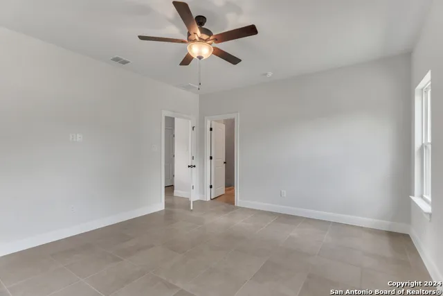 600 Park Circle Hondo, TX 78861