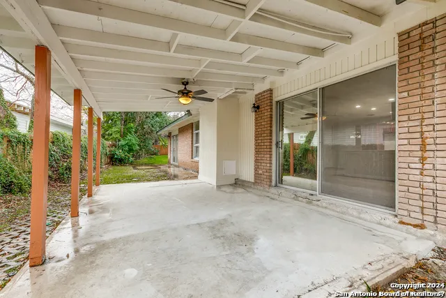 511 E Hathaway Dr San Antonio, TX 78209