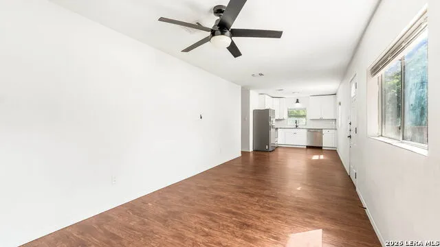 1824 Katy St New Braunfels, TX 78130