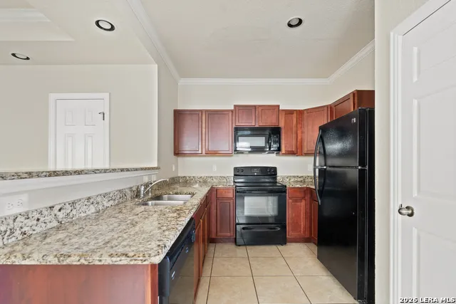 4915 APPLESEED CT San Antonio, TX 78238