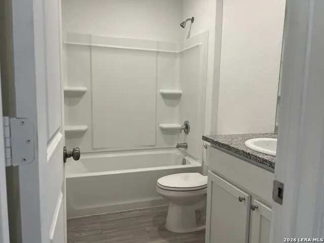 6606 Willow Lndg Converse, TX 78109