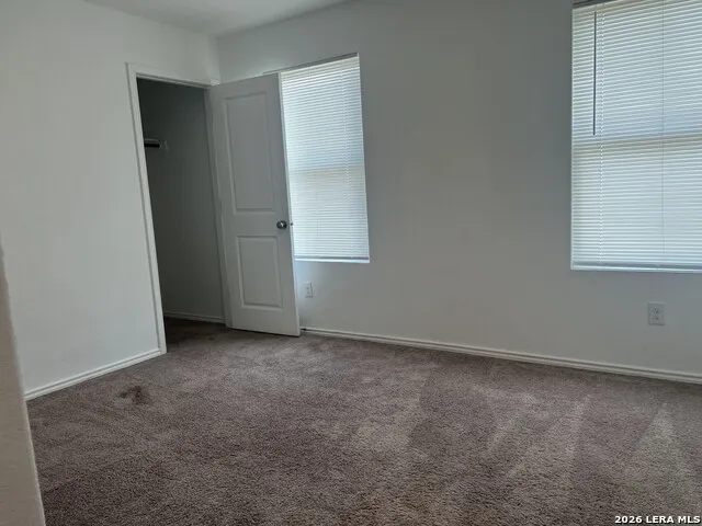 6606 Willow Lndg Converse, TX 78109