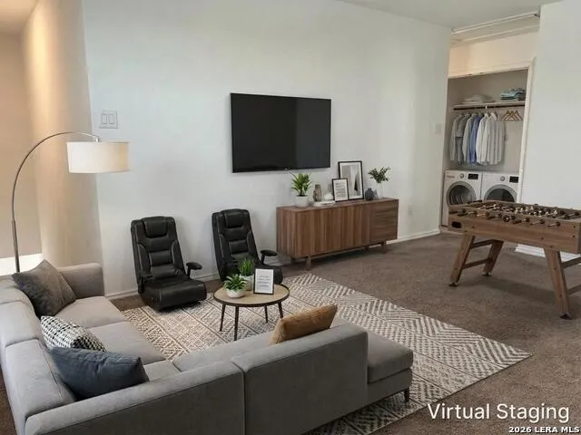 6606 Willow Lndg Converse, TX 78109