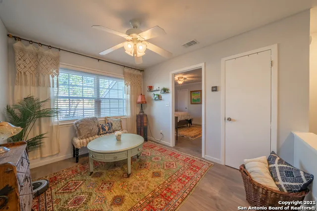 8110 SCOTTSHILL San Antonio, TX 78209