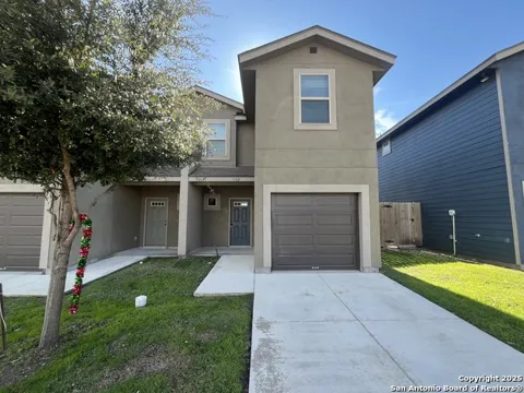 7014 Lakeview Dr. Unit 102
