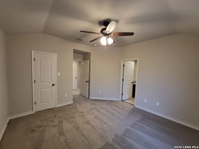 7014 Lakeview Dr. Unit 102 San Antonio, TX 78244