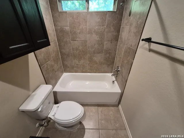 7014 Lakeview Dr. Unit 102 San Antonio, TX 78244