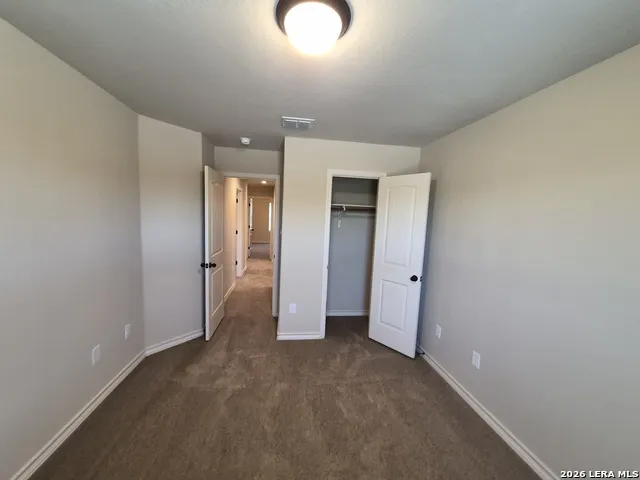 7014 Lakeview Dr. Unit 102 San Antonio, TX 78244