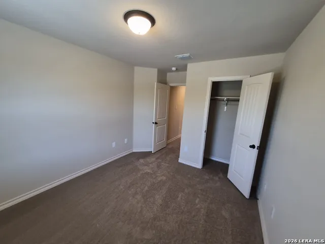 7014 Lakeview Dr. Unit 102 San Antonio, TX 78244
