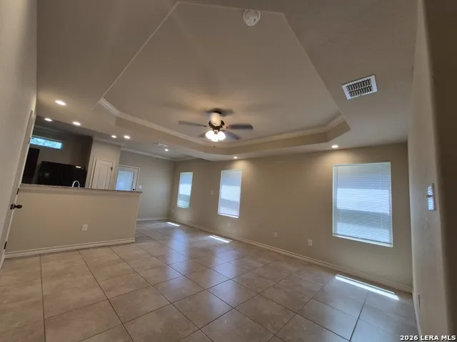 7014 Lakeview Dr. Unit 102 San Antonio, TX 78244
