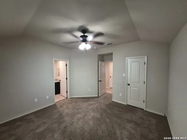 7014 Lakeview Dr. Unit 101 San Antonio, TX 78244