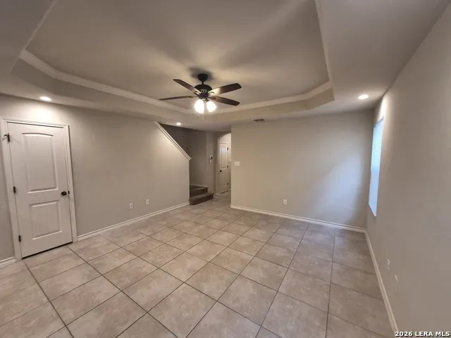 7014 Lakeview Dr. Unit 101 San Antonio, TX 78244