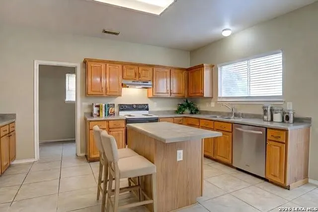 8834 Ridgefront San Antonio, TX 78250