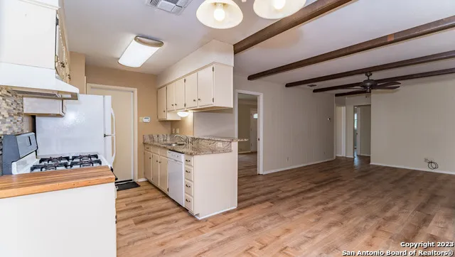 4146 Longvale Dr San Antonio, TX 78217