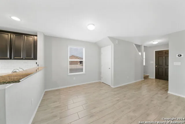 12042 SILVER LGT San Antonio, TX 78254