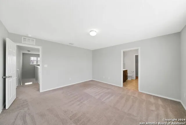 12042 SILVER LGT San Antonio, TX 78254