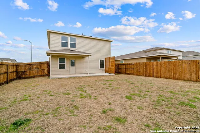 12042 SILVER LGT San Antonio, TX 78254