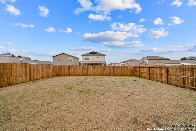 12042 SILVER LGT San Antonio, TX 78254