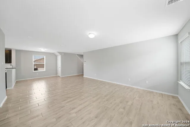 12042 SILVER LGT San Antonio, TX 78254
