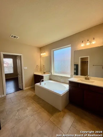 8630 Sierra Sky San Antonio, TX 78254